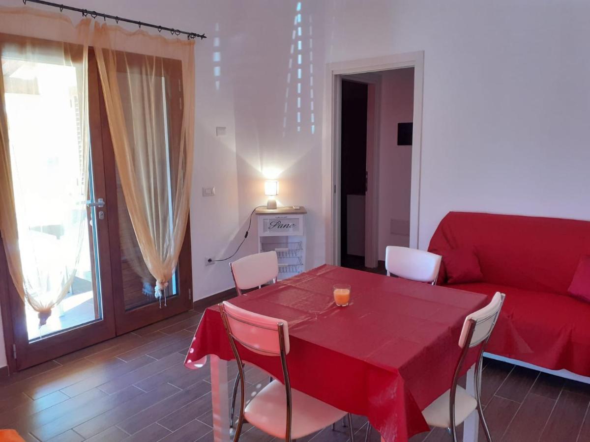 Ferienwohnung Sos Appentos 3 - Indipendente 4/6 Posti Letto Siniscola Exterior foto